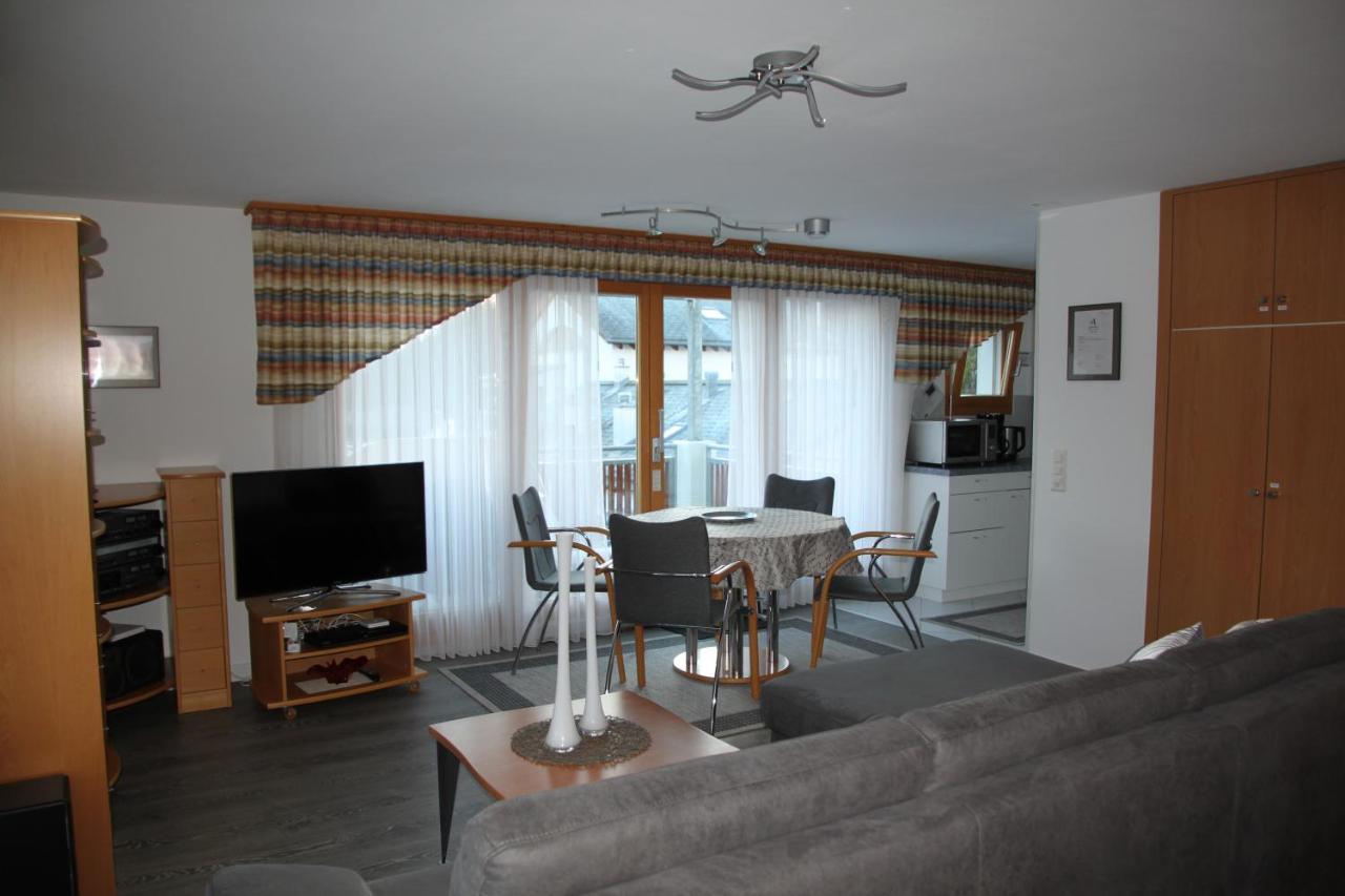 Moutain View Apartment Laax Bagian luar foto
